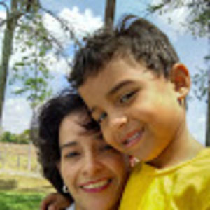 Meet your Posher, Claudia